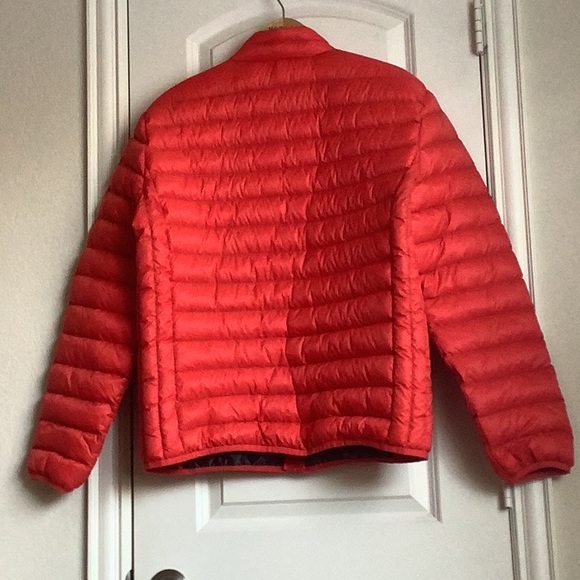 Angelo Litrico red mens lightweight puffer jacket in size L - Picture 3 of 8